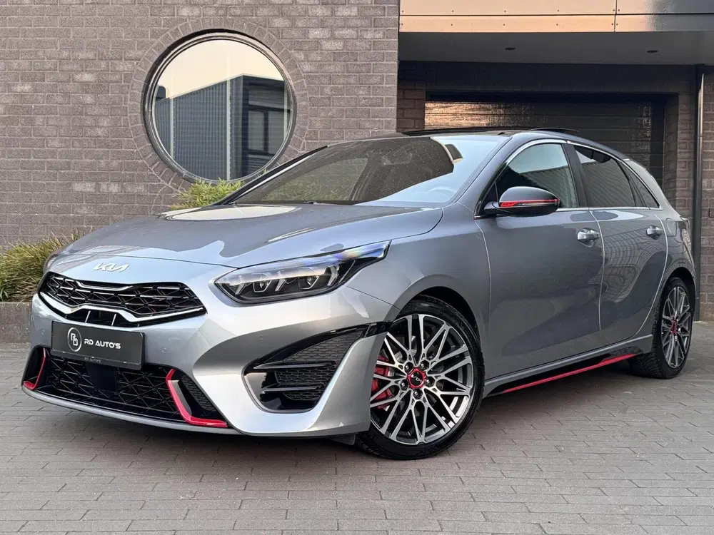 Kia Ceed 1.6 T-GDi GT uit 2022, foto 2