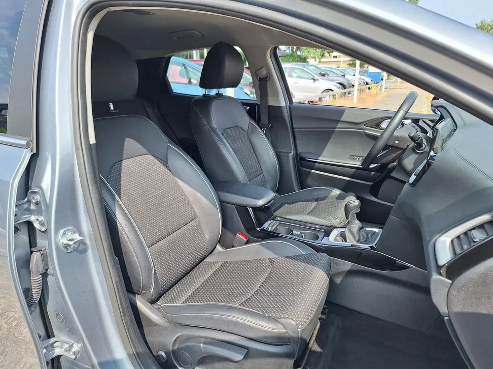 Kia XCeed 1.0 T-GDi DynamicLine (bj 2021) uit 2021, foto 15