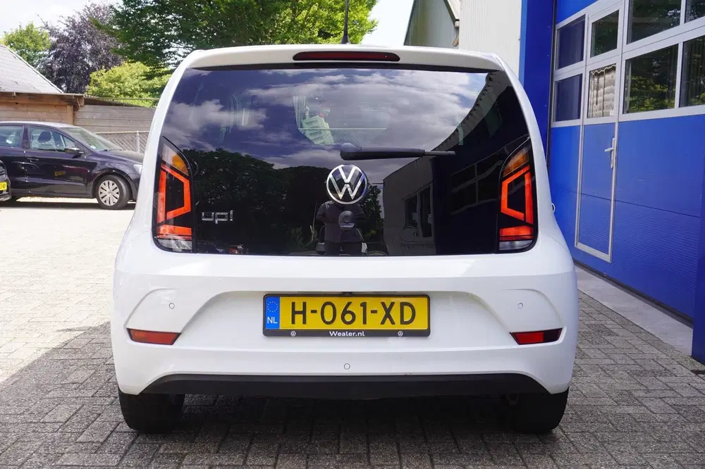 Volkswagen up! 1.0 R-Line uit 2020, foto 6