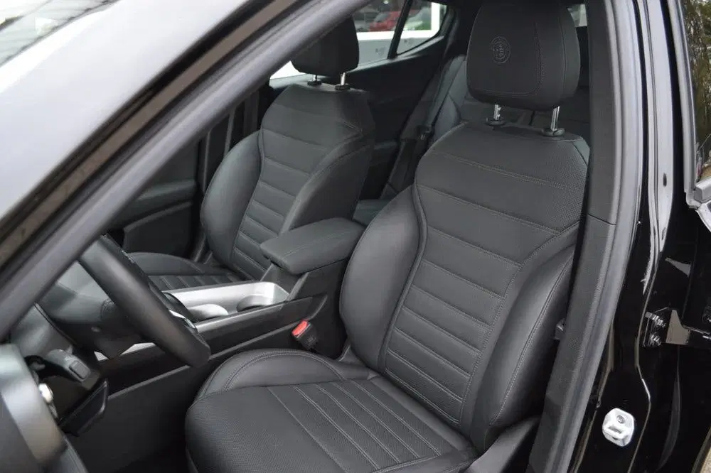 Alfa Romeo Tonale 1.6 JTDm BTW auto uit 2024, foto 14