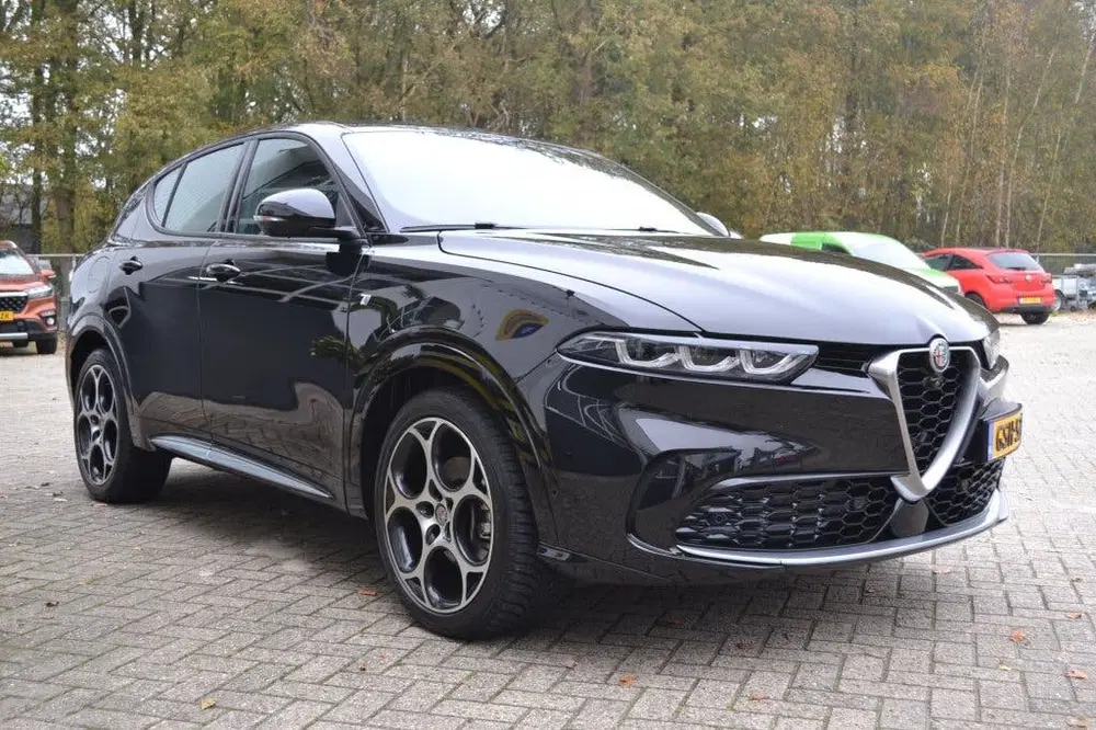 Alfa Romeo Tonale 1.6 JTDm BTW auto uit 2024, foto 3
