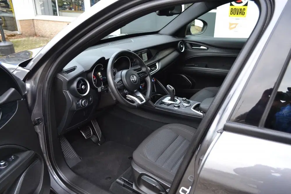Alfa Romeo Stelvio 2.2 JTD Super BTW auto (bj 2023) uit 2023, foto 12