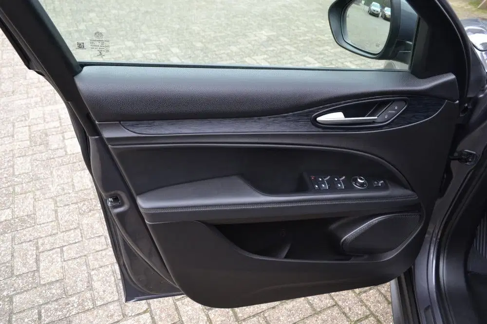 Alfa Romeo Stelvio 2.2 JTD Super BTW auto (bj 2023) uit 2023, foto 13