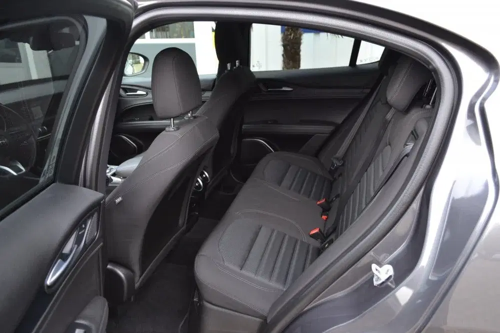 Alfa Romeo Stelvio 2.2 JTD Super BTW auto (bj 2023) uit 2023, foto 15
