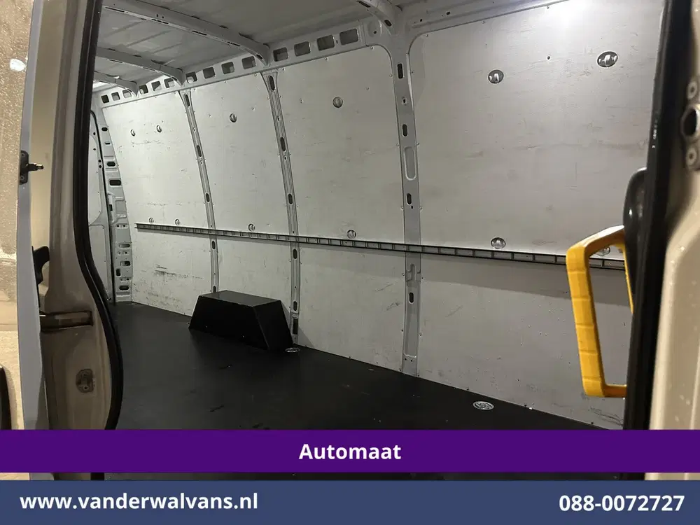 Iveco Daily 35S16V 157pk Automaat L3H2 Euro6 Airco uit 2024, foto 12