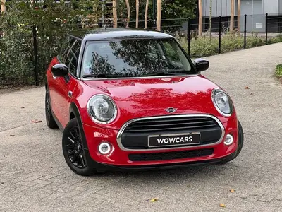 Mini Cooper Cooper 1.5 112pk Apple CarPlay Airco Cruis uit 2019