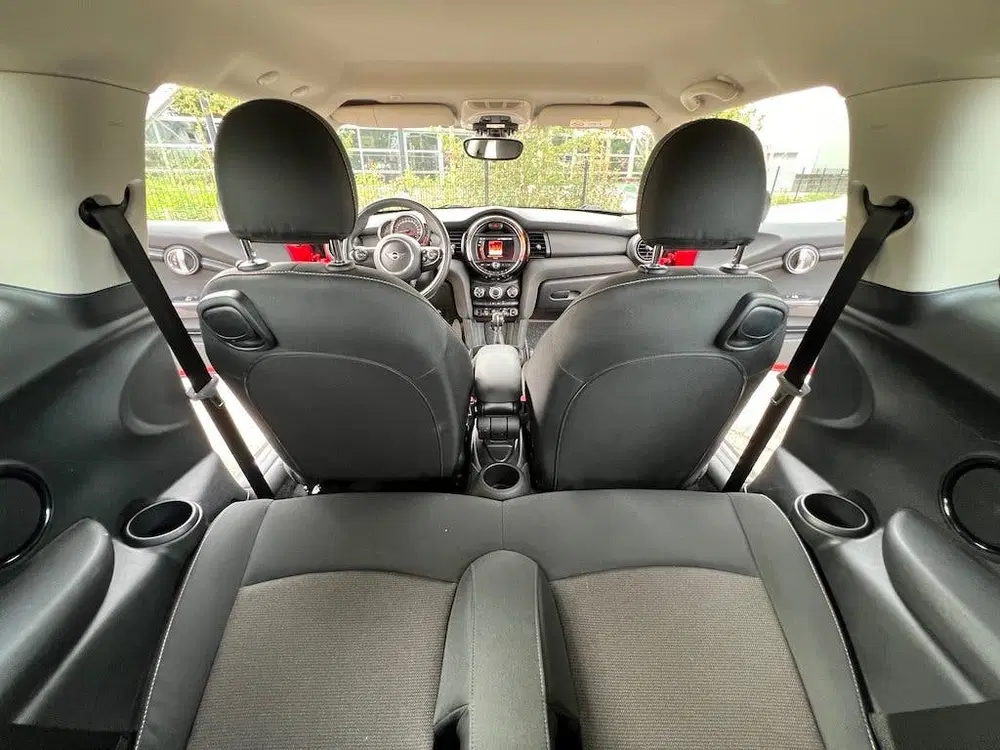 Mini Cooper Cooper 1.5 112pk Apple CarPlay Airco Cruis uit 2019, foto 12
