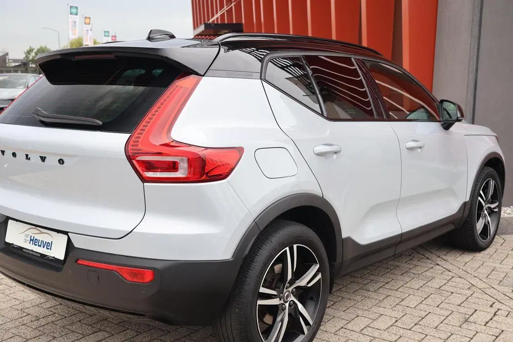 Volvo XC40 T4 Recharge R-Design uit 2021, foto 14