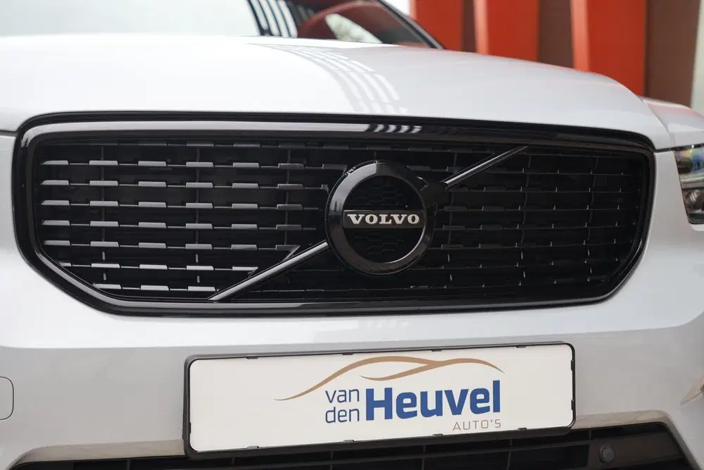 Volvo XC40 T4 Recharge R-Design uit 2021, foto 5