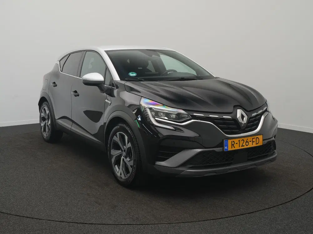Renault Captur E-Tech Full Hybrid 145 R.S. Line uit 2022, foto 2