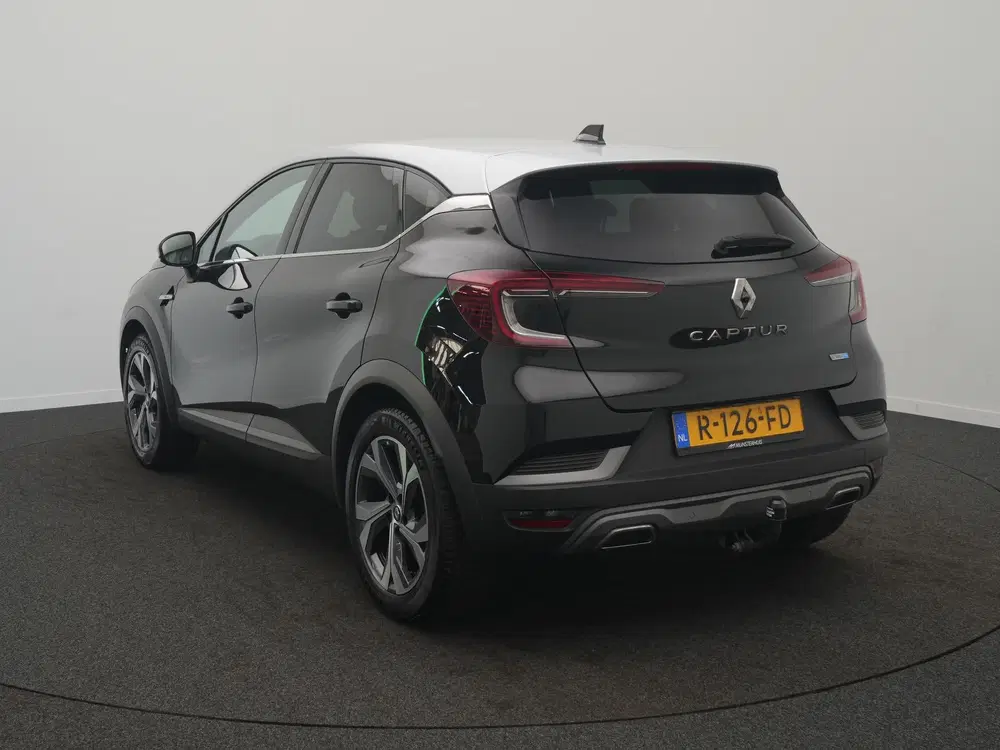 Renault Captur E-Tech Full Hybrid 145 R.S. Line uit 2022, foto 3