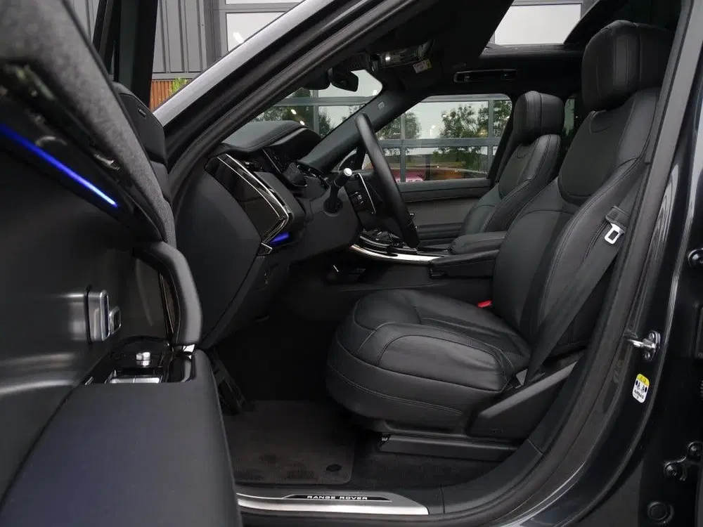 Land Rover Range Rover Sport P460e R-Dynamic SE uit 2025, foto 14