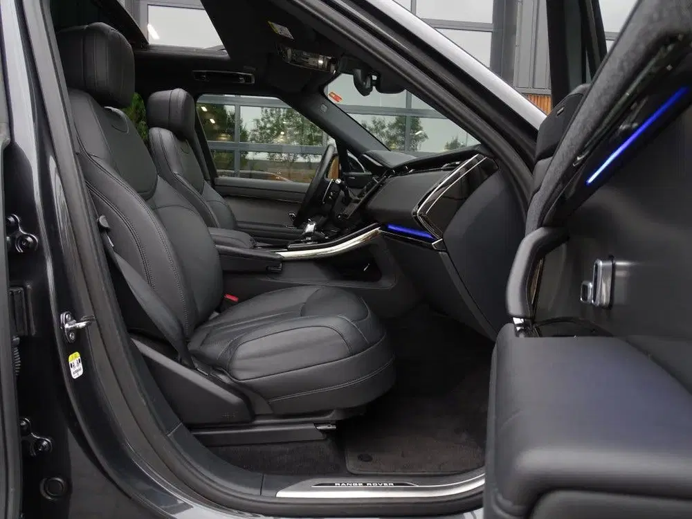 Land Rover Range Rover Sport P460e R-Dynamic SE uit 2025, foto 15