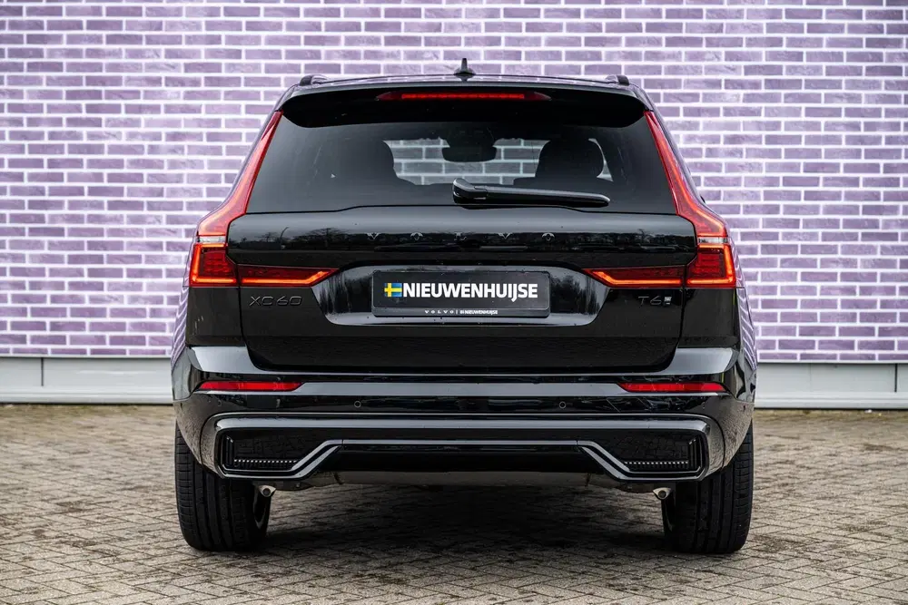 Volvo XC60 2.0 T6 Plug-in Hybrid AWD Ultra Black Edit uit 2026, foto 11