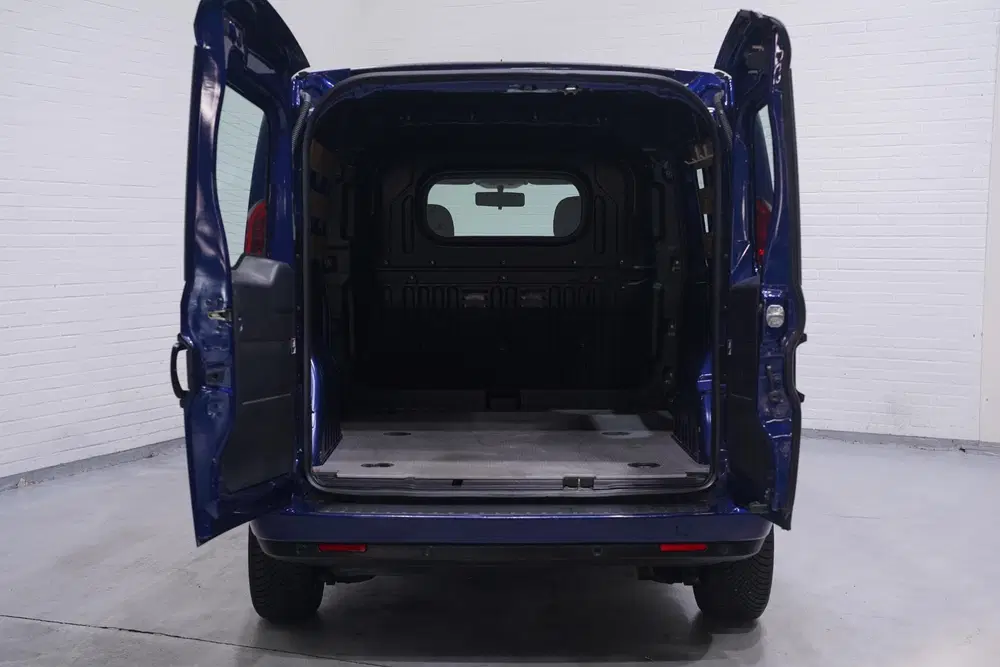 Fiat Doblo Doblò Cargo 1.3 MJ 95 pk L1H1 SX Airco uit 2019, foto 11