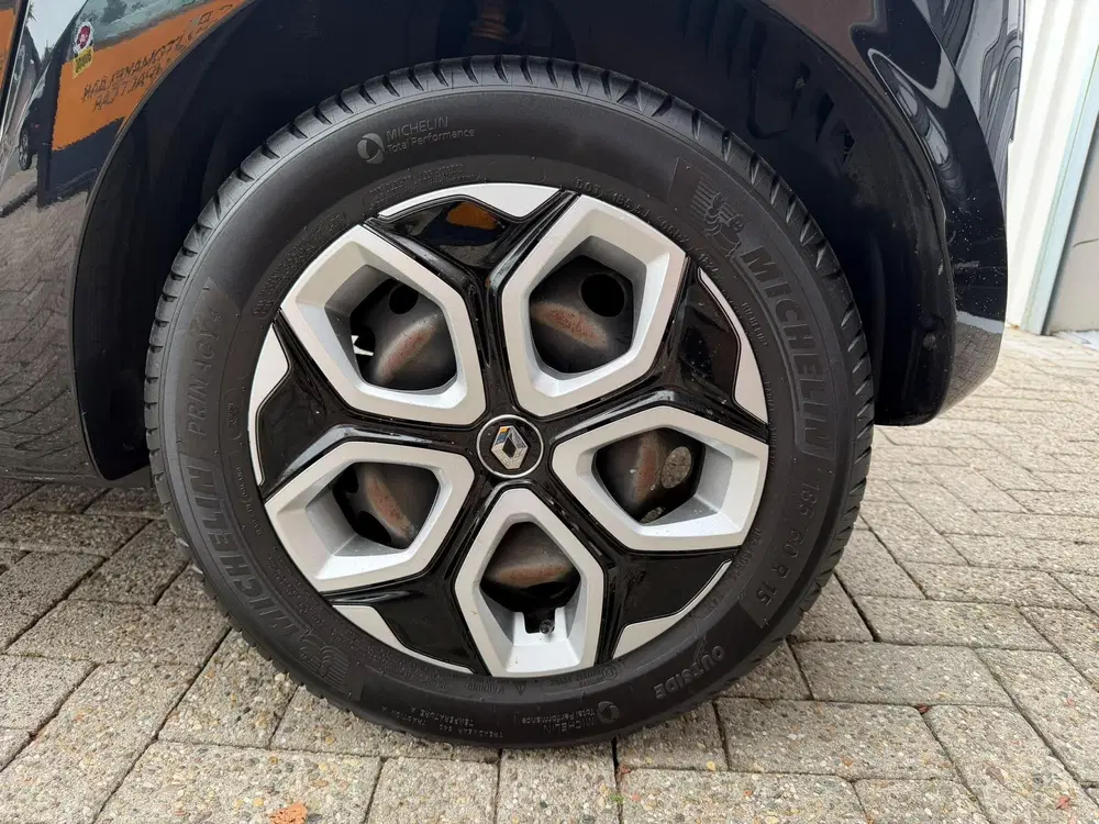 Renault Twingo 1.0 SCe Collection uit 2019, foto 15