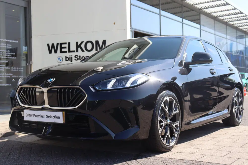 BMW 1-serie 120 M Sport Automaat uit 2026, foto 6