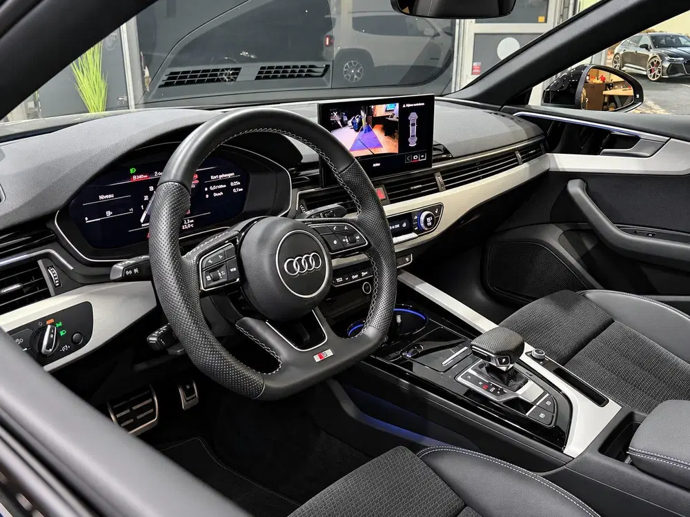 Audi A5 35 TFSI S-Line uit 2023, foto 8