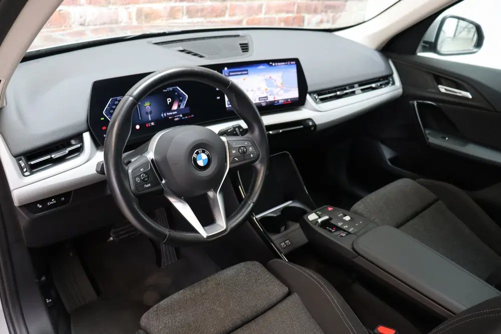 BMW X1 sDrive20i Executive Automaat uit 2023, foto 12