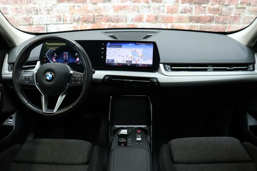 BMW X1 sDrive20i Executive Automaat uit 2023, foto 15