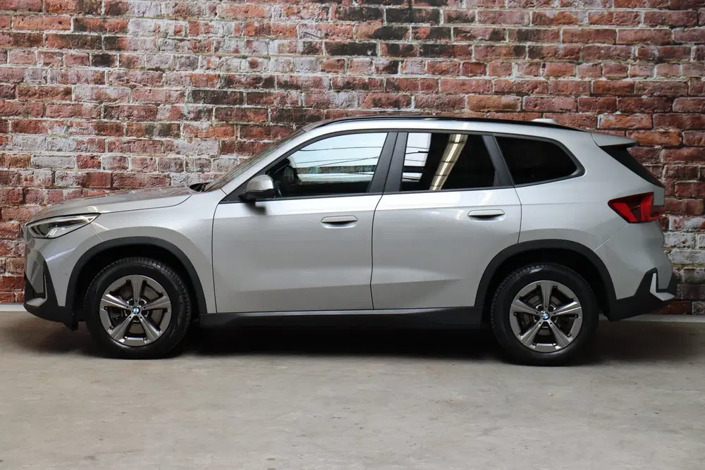 BMW X1 sDrive20i Executive Automaat uit 2023, foto 3