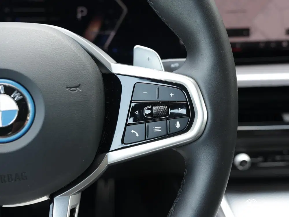 BMW 3-serie M Sport Edition 22KW uit 2025, foto 13