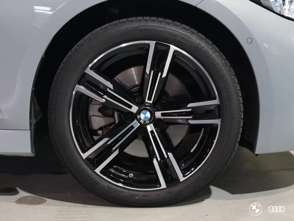 BMW 3-serie M Sport Edition 22KW uit 2025, foto 8