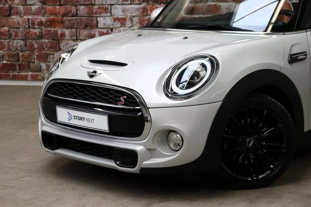 Mini Cabrio Cooper S Chili Automaat uit 2019, foto 2