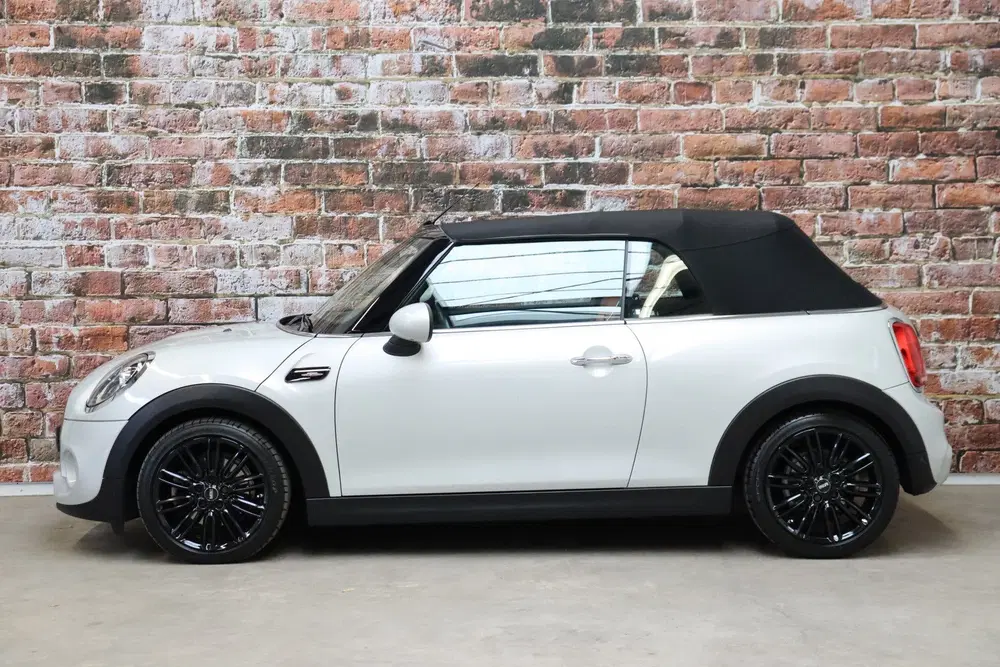 Mini Cabrio Cooper S Chili Automaat uit 2019, foto 4