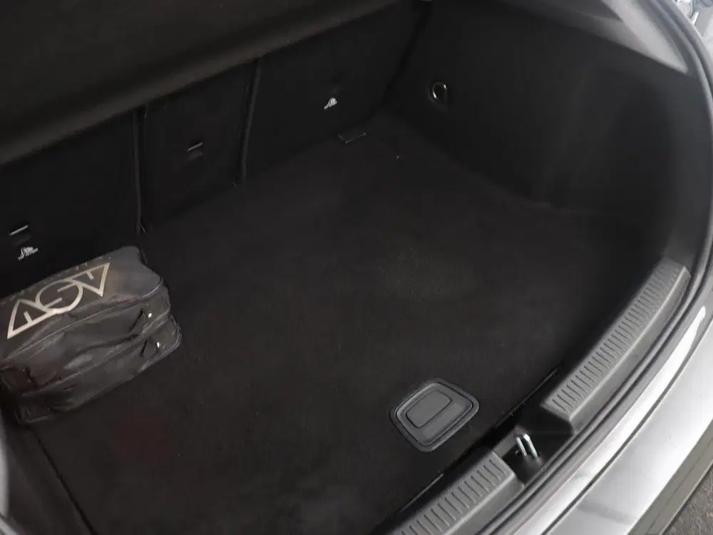Mercedes-Benz A-Klasse Premium Plus uit 2019, foto 11