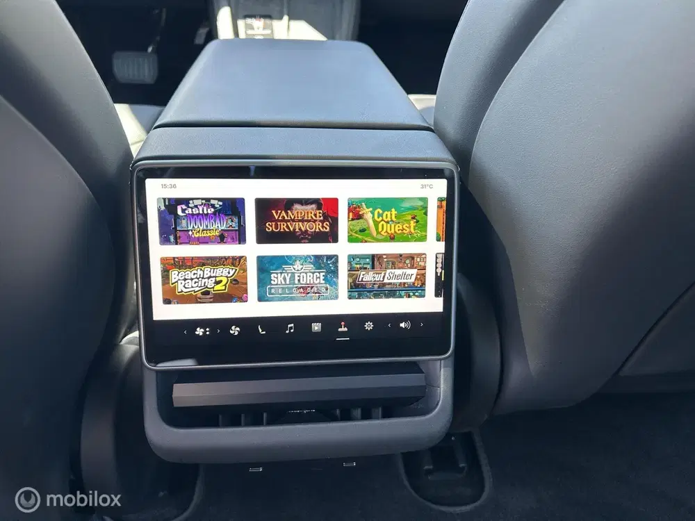 Tesla Model 3 Premium Long Range AWD 78 kWh BTW uit 2024, foto 14