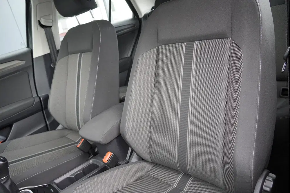 Volkswagen T-Roc 1.0 TSI Style BJ2021 Lmv 16" uit 2021, foto 10