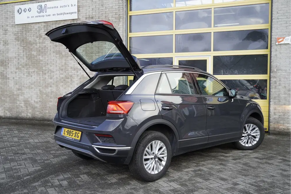 Volkswagen T-Roc 1.0 TSI Style BJ2021 Lmv 16" uit 2021, foto 13