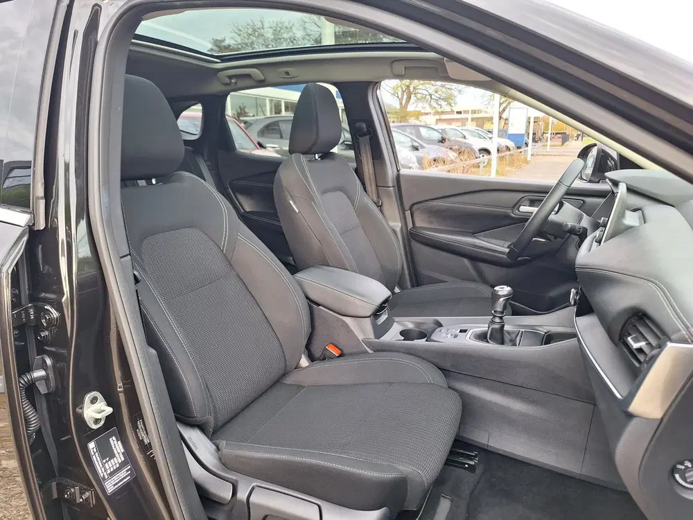 Nissan Qashqai 1.3 MHEV Visia (bj 2023) uit 2023, foto 13