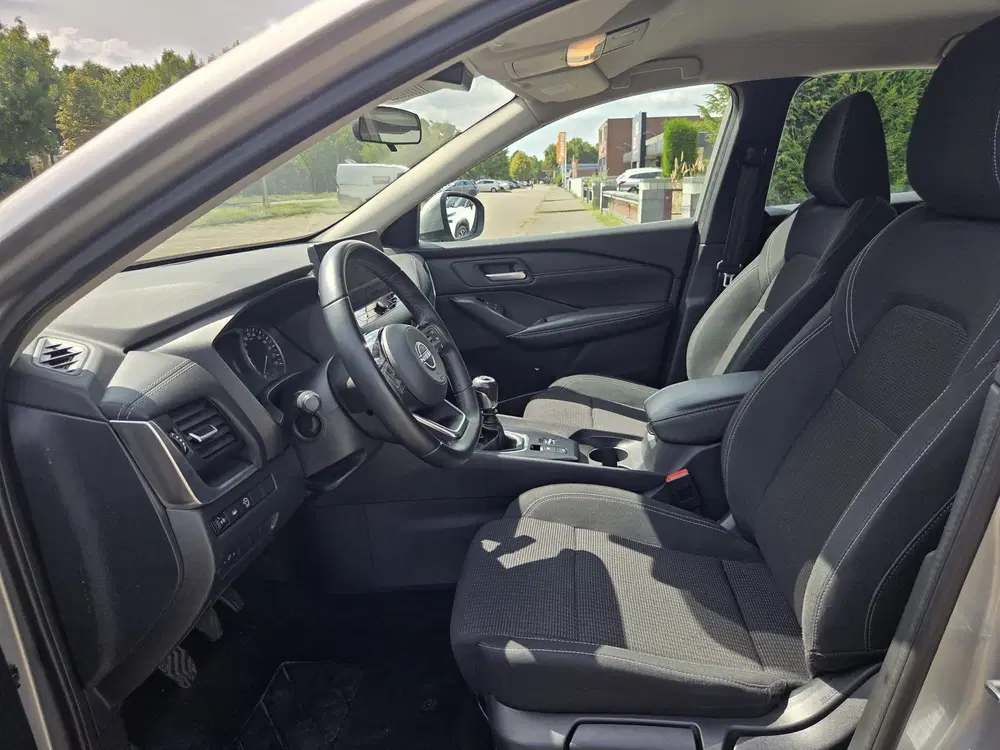 Nissan Qashqai 1.3 MHEV 360 camera uit 2023, foto 11