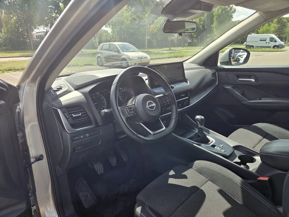 Nissan Qashqai 1.3 MHEV 360 camera uit 2023, foto 12