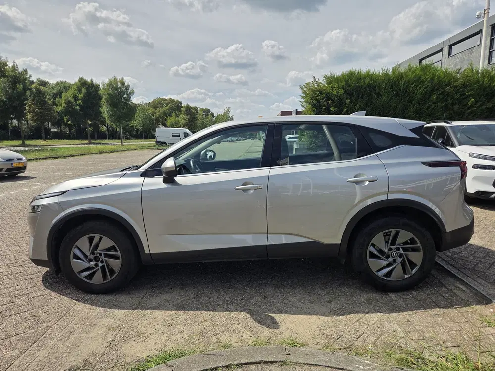 Nissan Qashqai 1.3 MHEV 360 camera uit 2023, foto 6