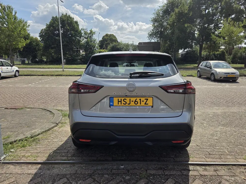Nissan Qashqai 1.3 MHEV 360 camera uit 2023, foto 8