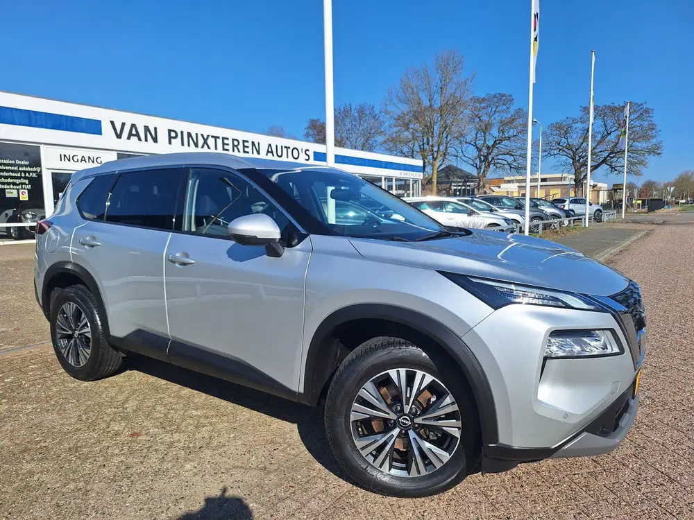 Nissan X-Trail 1.5 164pk connecta 7 persoons 1800kg trekg uit 2023