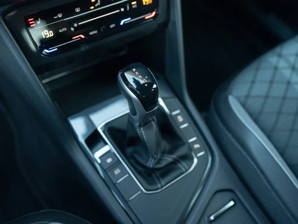Volkswagen Tiguan 1.5 TSI R-Line Business+ uit 2023, foto 14