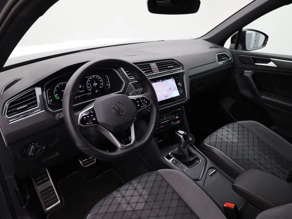 Volkswagen Tiguan 1.5 TSI R-Line Business+ uit 2023, foto 6