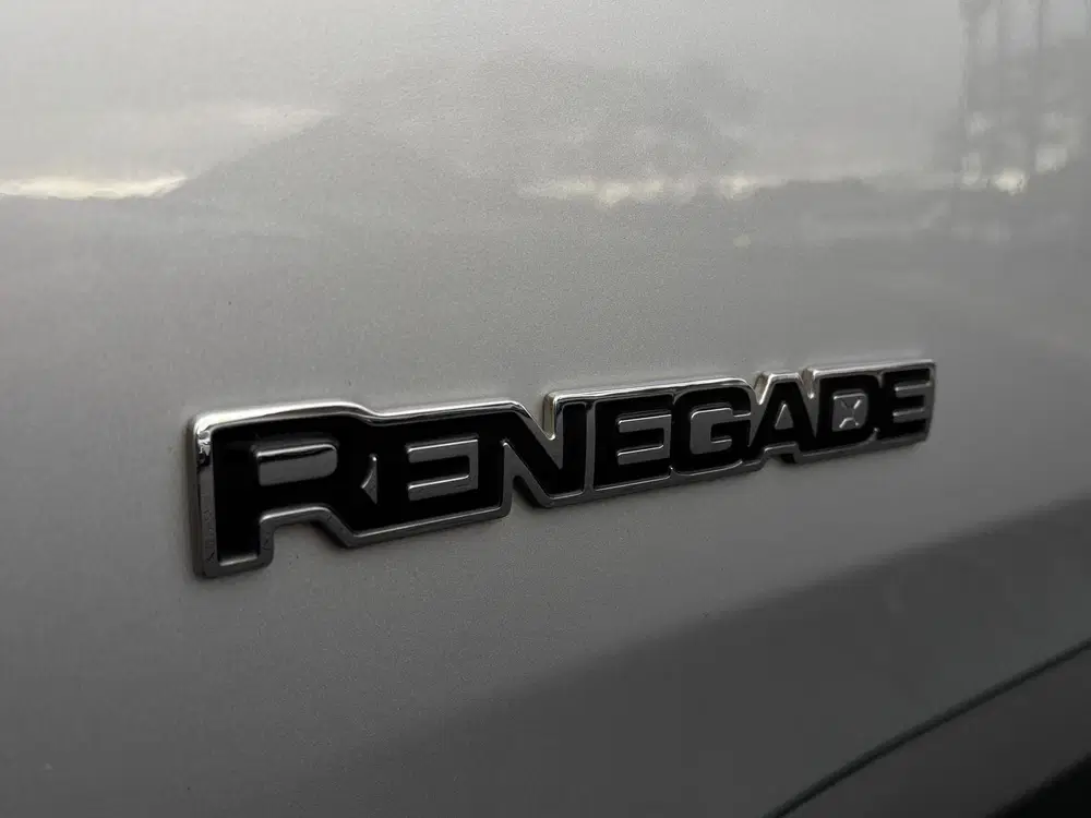 Jeep Renegade 1.0T Night Eagle uit 2020, foto 4