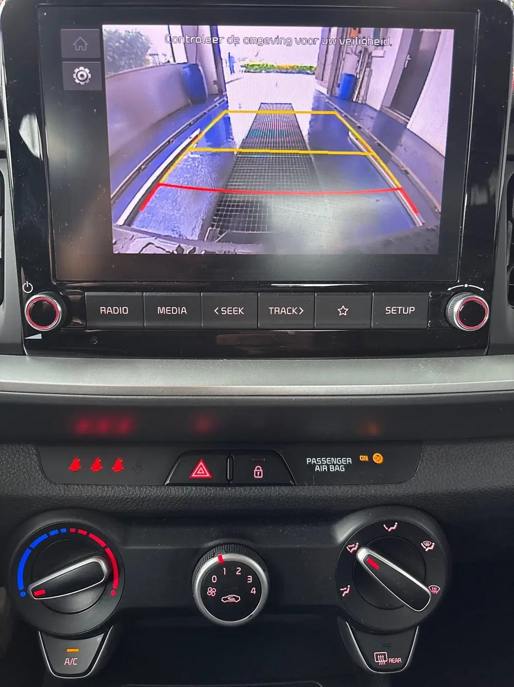 Kia Stonic 1.0 T-GDi MHEV DynamicLine LMV uit 2021, foto 12