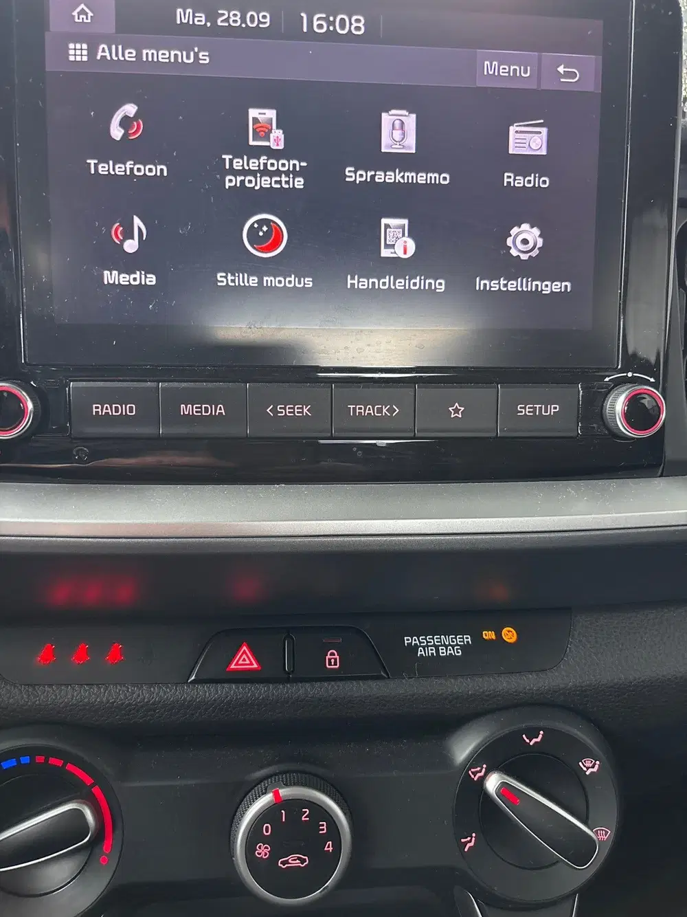 Kia Stonic 1.0 T-GDi MHEV DynamicLine LMV uit 2021, foto 14