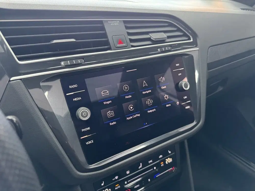 Volkswagen Tiguan 1.5 TSI R-Line PANO HUD LANE ACC uit 2021, foto 12