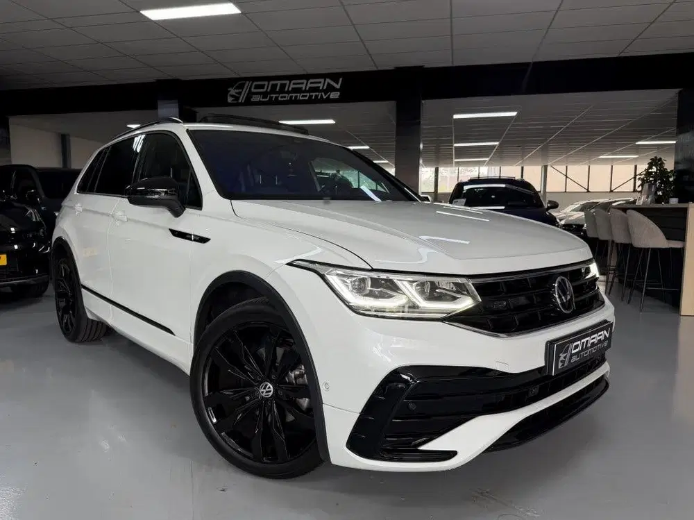 Volkswagen Tiguan 1.5 TSI R-Line PANO HUD LANE ACC uit 2021, foto 5