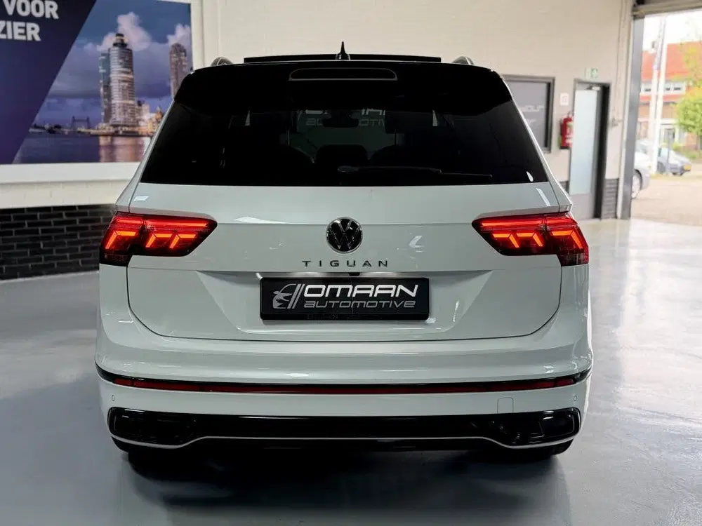 Volkswagen Tiguan 1.5 TSI R-Line PANO HUD LANE ACC uit 2021, foto 6