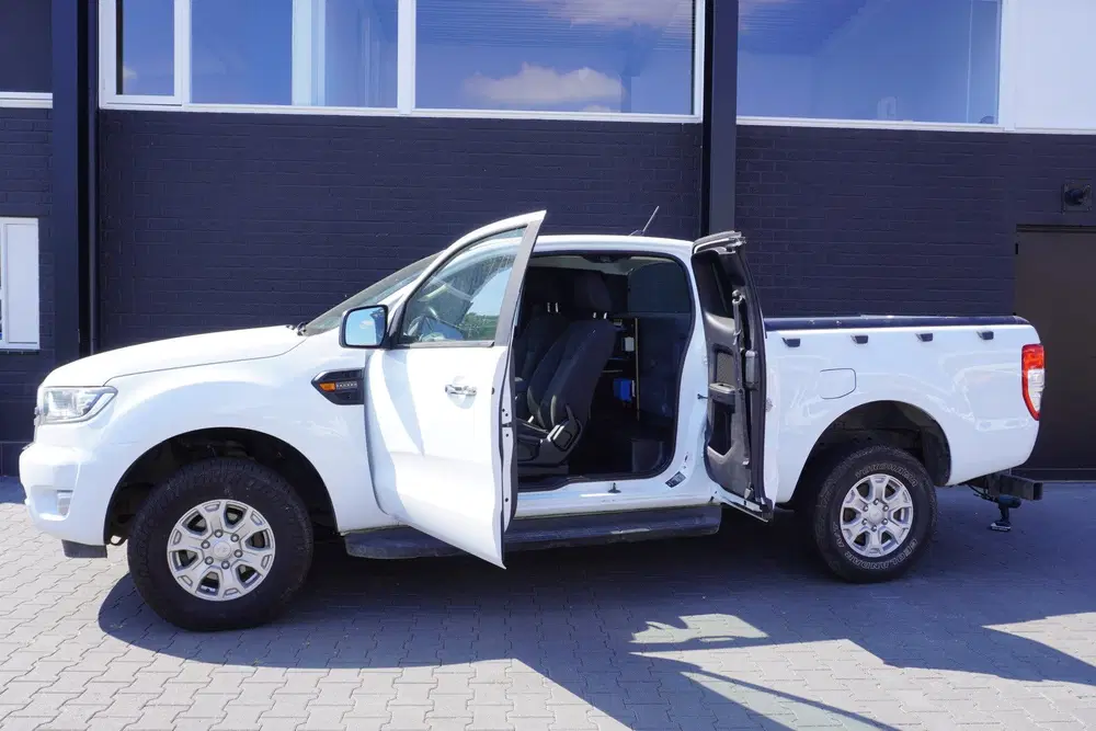 Ford Ranger 2.0 EcoBlue XLT 170PK 4WD EURO 6 uit 2020, foto 8