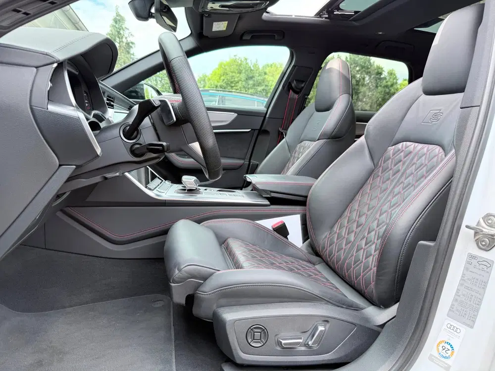Audi A6 55 TFSI e quattro S-LINE Competition uit 2023, foto 4