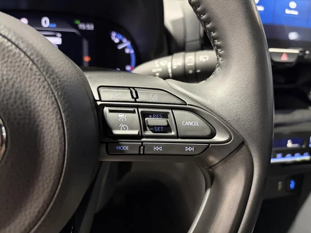 Toyota Yaris Cross 1.5 Hybrid Explore Navigatie af fabriek uit 2023, foto 14